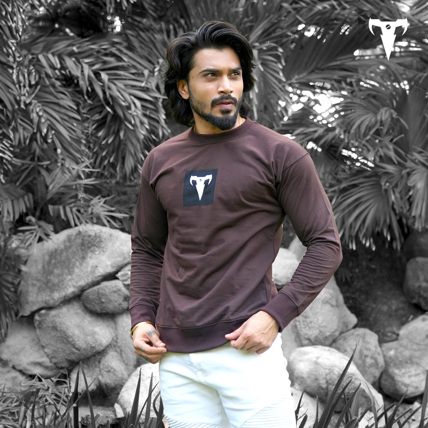 BROWN LONG SLEEVES TSHIRT